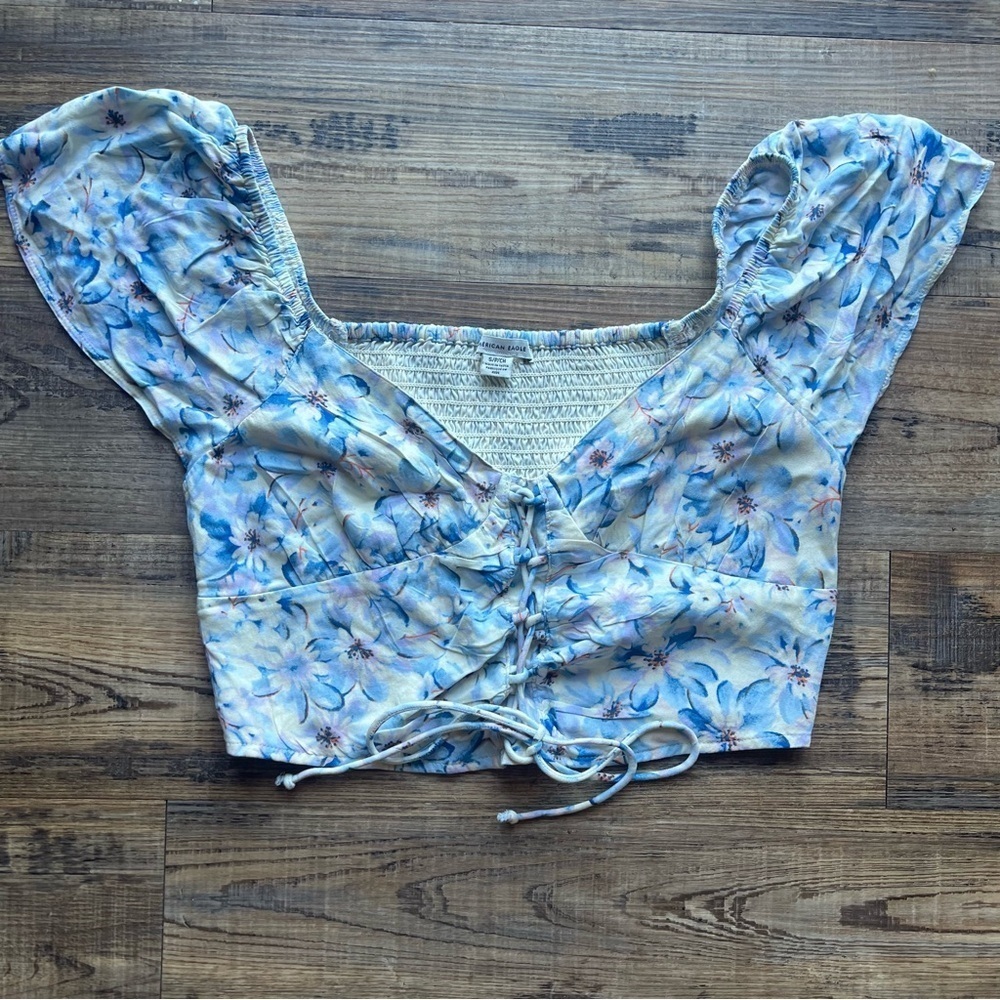 American Eagle Flutter-Sleeve Corset Blouse Floral Print Size Small Cropped
